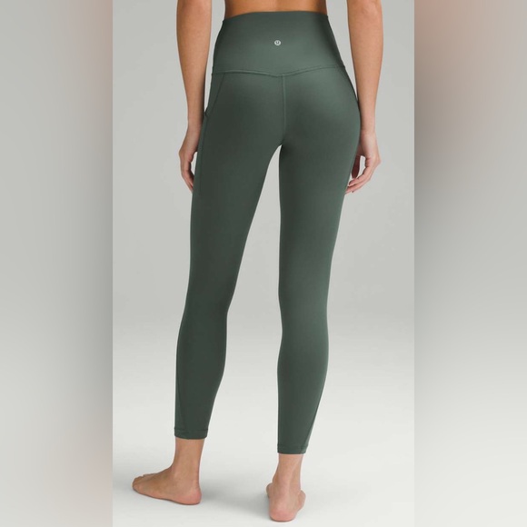 Lululemon Align High-Rise with Pockets 25" Green Size 6✨EUC Retail $128 - Picture 1 of 5